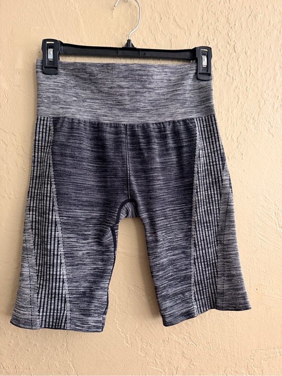 Ryka Pants - Ryka Gray Heather Athletic Bike Shorts